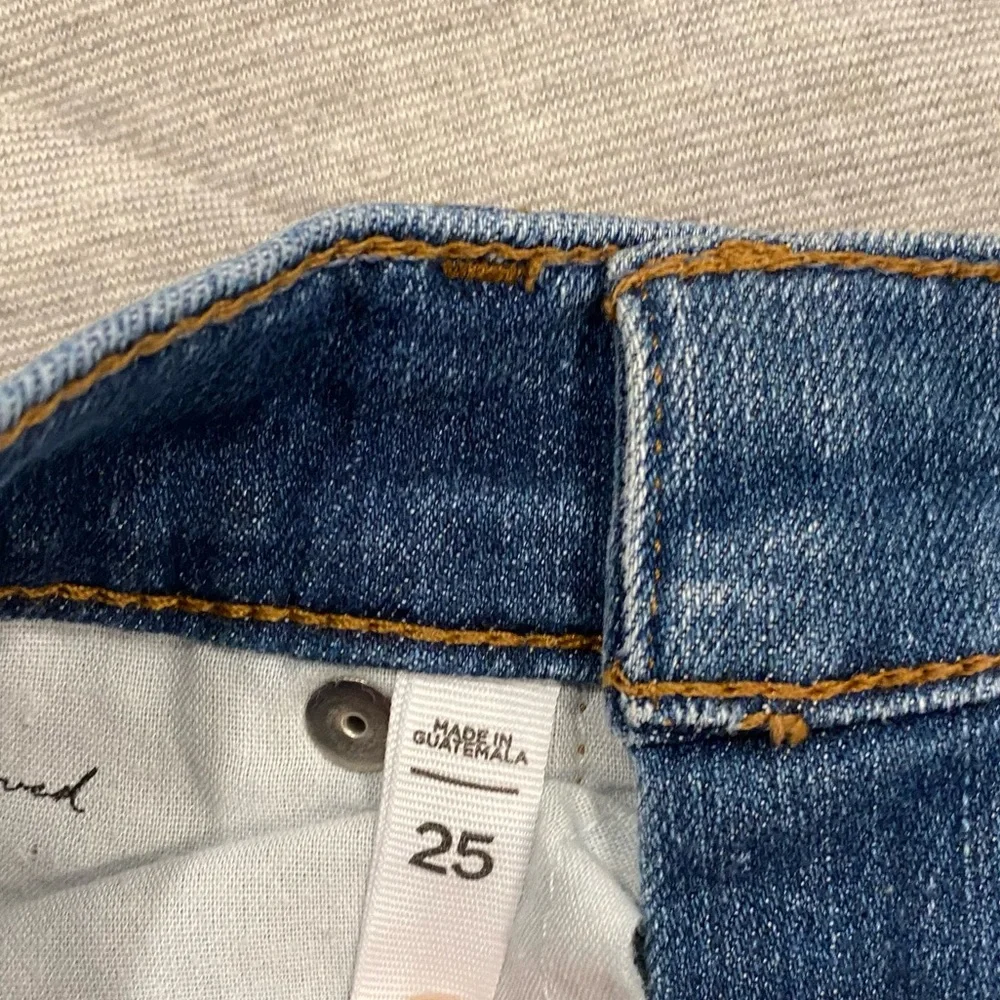 Loft Short - Picture 3 of 6